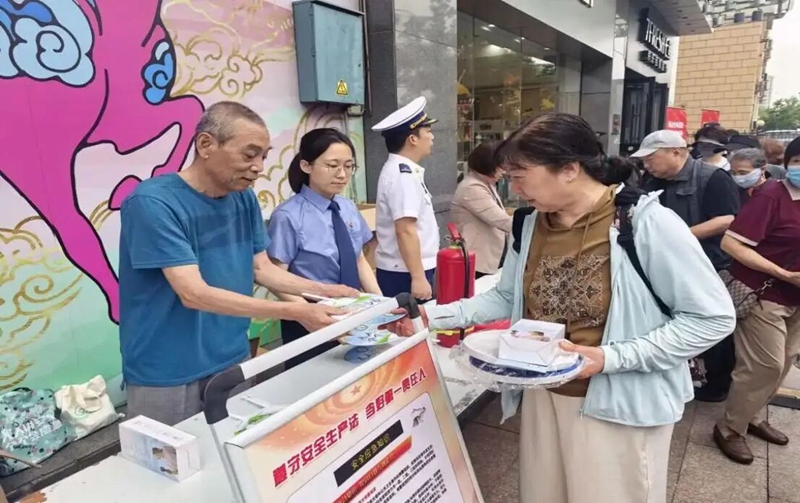 北京西城扎实开展老党员先锋队志愿服务活动